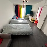Les Meubles Les Domes Du Parc דירה *