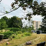 Les Meubles Les Domes Du Parc 클레르몽페랑