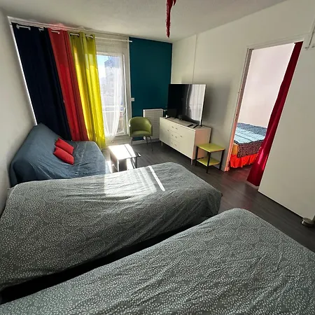 Les Meubles Les Domes Du Parc דירה *