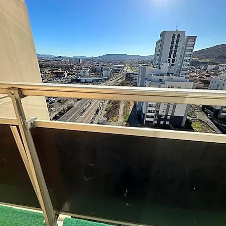 Les Meublés Les Dômes Du Parc Clermont-Ferrand