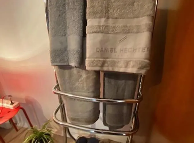 Les Meubles Les Domes Du Parc דירה