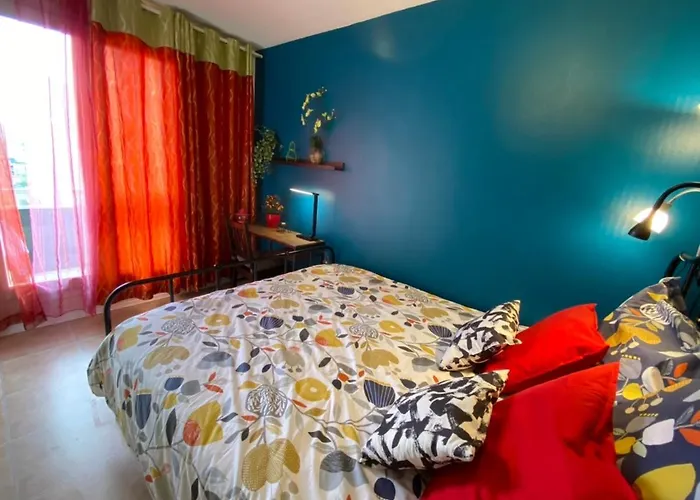 Les Meubles Les Domes Du Parc דירה *